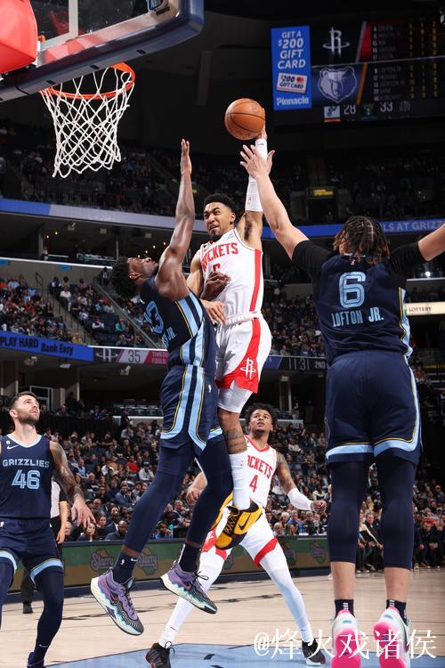 马丁狂砍30分篮网击败太阳豪取3连胜 独行侠轻松战胜尼克斯