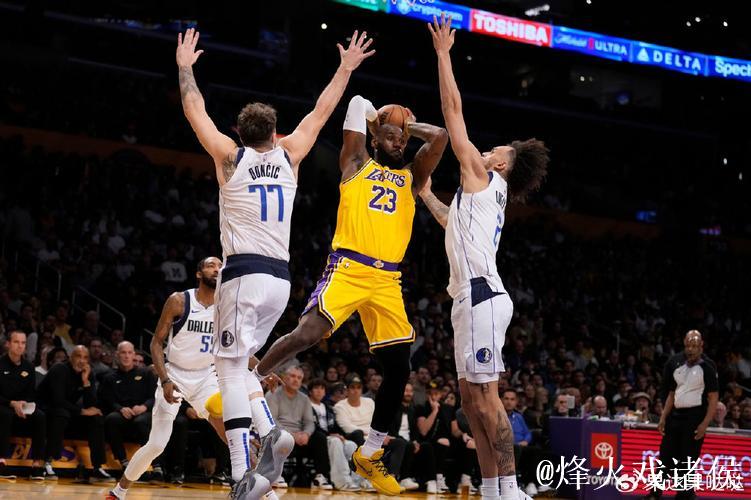 詹姆斯30+表现惊艳 湖人有望让独行侠吞6连败 詹姆斯30+表现惊艳 湖人有望让独行侠吞6连败